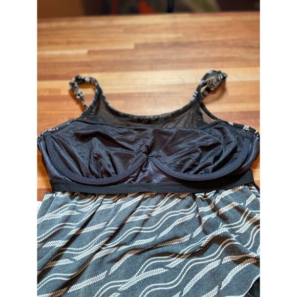 Miraclesuit Linked in Mirage Top Black/Multi 10 - Picture 3 of 9